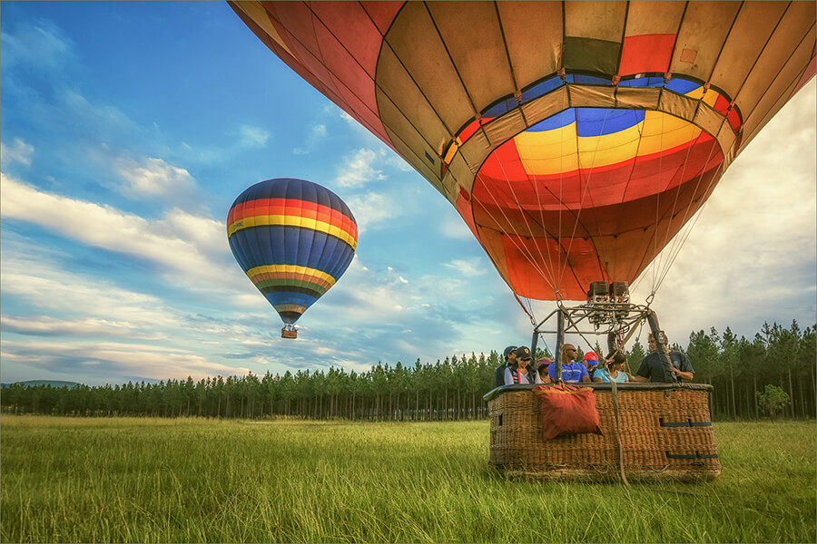 5965a0f5dd77b-Champagne david mullin ballooning 5965a0f5dd77b-Champagne david mullin ballooning